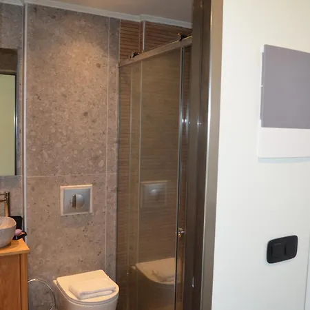 Διαμέρισμα Rastoni Rqd 5 *